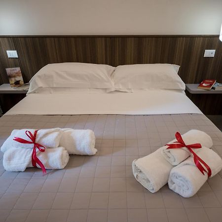 Taormina Charming Rooms מראה חיצוני תמונה