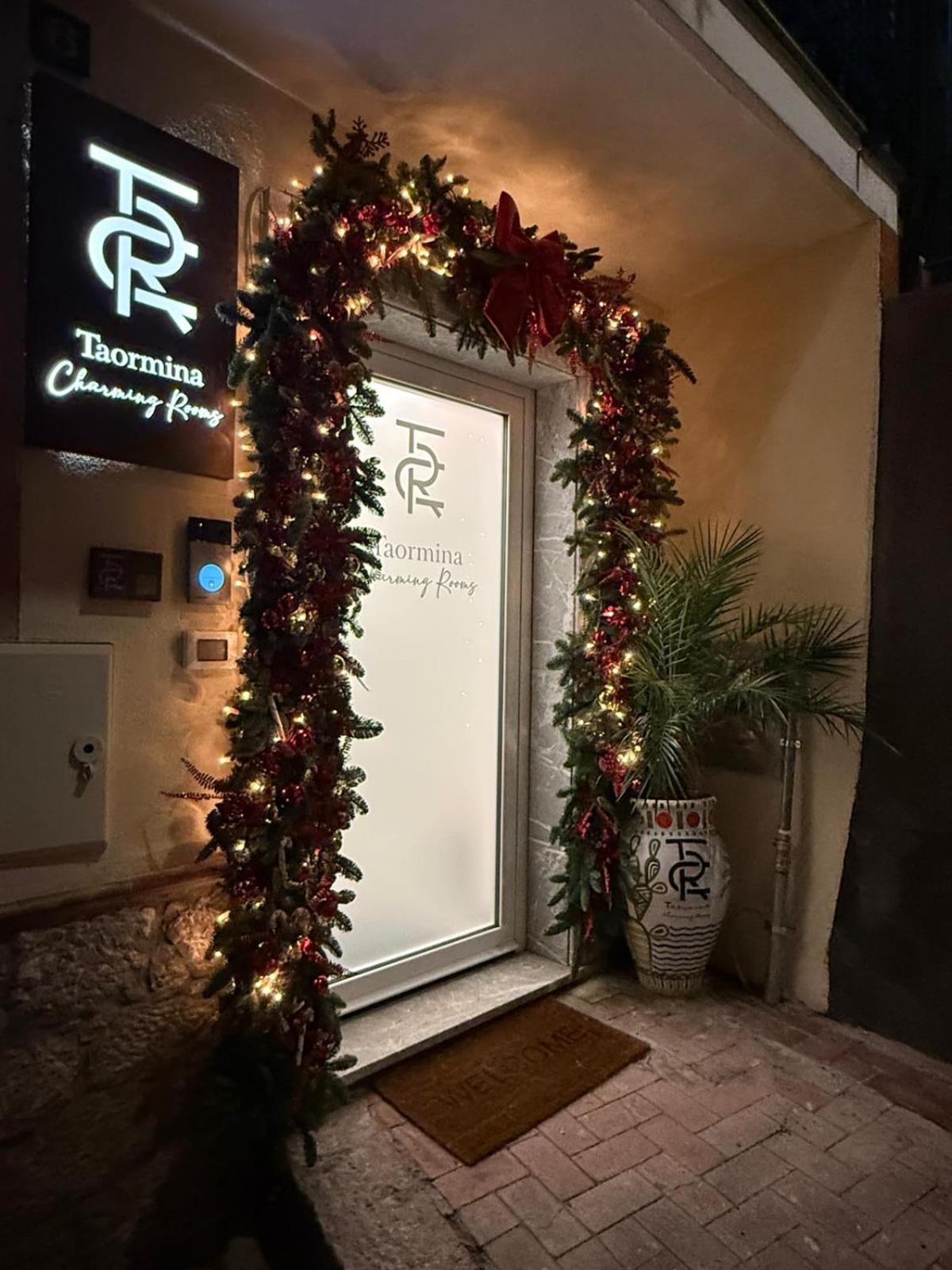 Taormina Charming Rooms מראה חיצוני תמונה